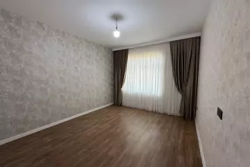 Satılır Yeni Tikili Ukraniya Dairəsida 