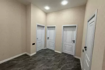 Satılır Yeni Tikili Ukraniya Dairəsida 