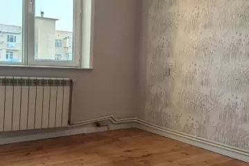 Satılır Köhnə Tikili Bakıxanovda 