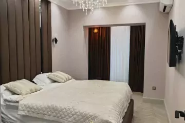 Aylıq Kirayə Yeni Tikili Ağ şəhər Kompleksində 