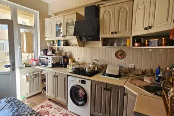 Satılır Yeni Tikili Zabrat Qəsəbəsida 