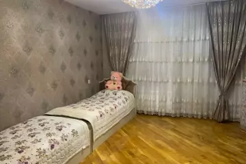 Aylıq Kirayə Yeni Tikili Tbilisi Prospektida 