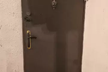 Satılır Köhnə Tikili Bakıxanovda 