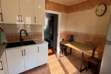 Satılır Köhnə Tikili Xətai Park Yaşayış Kompleksida 