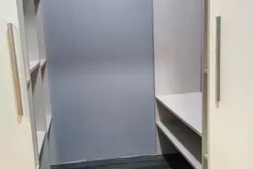 Satılır Köhnə Tikili Bakıxanovda 