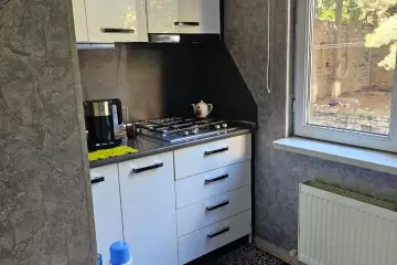 Aylıq Kirayə Köhnə Tikili Yasamalda 