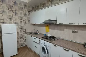 Aylıq Kirayə Yeni Tikili 3-cü Mikrorayonda 