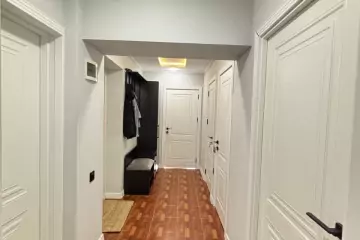 Satılır Köhnə Tikili Xətai Park Yaşayış Kompleksida 