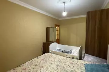 Satılır Köhnə Tikili Gəncə Prospektində 