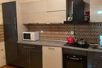 Satılır Yeni Tikili Yasamalda 