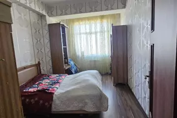 Satılır Yeni Tikili Zabrat Qəsəbəsida 