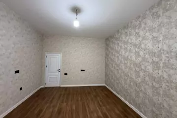 Satılır Yeni Tikili Ukraniya Dairəsida 