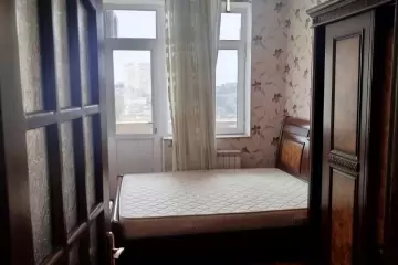 Satılır Yeni Tikili 8-ci Kilometrdə 