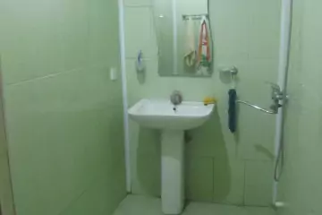 Günlük Kirayə Köhnə Tikili 10-cu Mikrorayonda 