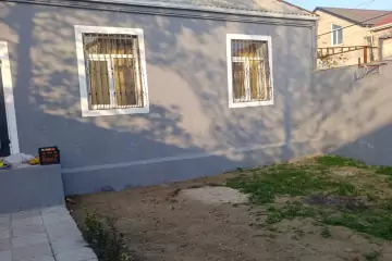 Satılır Həyət Evi Zabrat Qəsəbəsida 