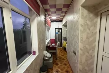 Satılır Köhnə Tikili 8-ci Kilometrdə 