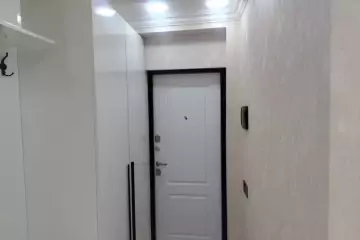 Satılır Yeni Tikili Ukraniya Dairəsida 