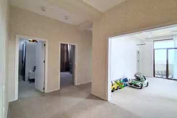 Satılır Yeni Tikili Elmler Akademiyasıda 