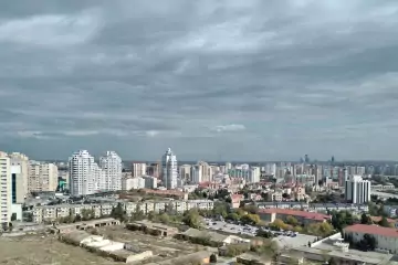 Satılır Yeni Tikili Elmler Akademiyasıda 