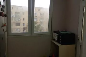 Satılır Köhnə Tikili əmircanda 