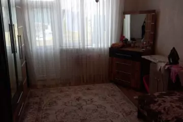 Satılır Köhnə Tikili əmircanda 