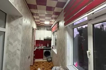 Satılır Köhnə Tikili 8-ci Kilometrdə 