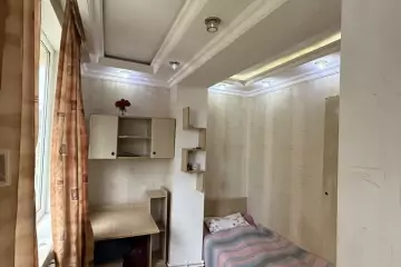 Satılır Köhnə Tikili Bakıxanovda 