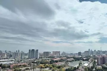 Satılır Yeni Tikili Elmler Akademiyasıda 