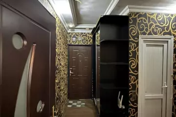 Satılır Köhnə Tikili Bakıxanovda 