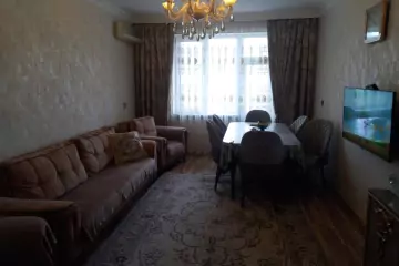 Satılır Köhnə Tikili əmircanda 