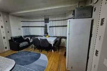 Satılır Yeni Tikili Yeni Günəşlidə 