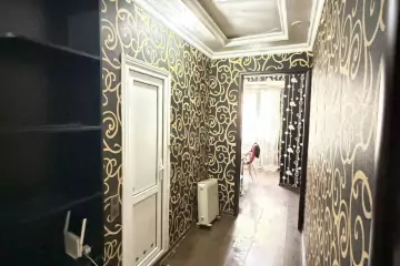 Satılır Köhnə Tikili Bakıxanovda 