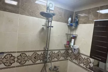 Satılır Köhnə Tikili 8-ci Kilometrdə 