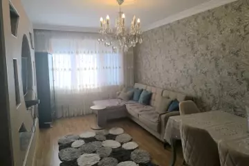 Satılır Köhnə Tikili Heydər əliyev Parkıda 