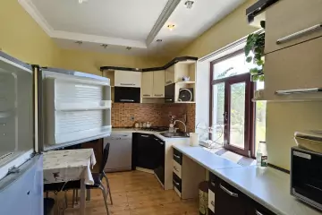 Satılır Bağ Evi Pirşağıda 