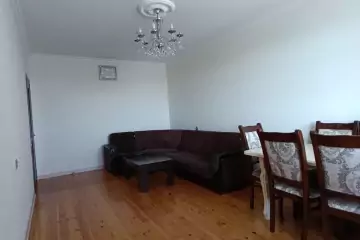 Satılır Yeni Tikili Bakıxanovda 