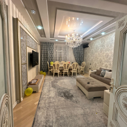 Satılır 3 otaqlı Yeni Tikili 180 m², 4-cü mikrorayon