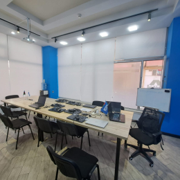 Kirayə Obyekt 7 otaq 175 m², 1 sot  ərazi, Xətai Park Yaşayış Kompleksi