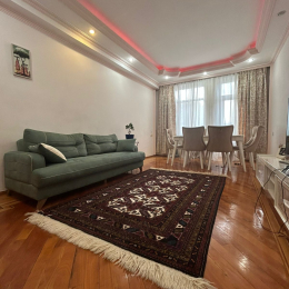 Satılır 3 otaqlı Yeni Tikili 115 m², Yasamal