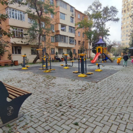 Satılır 2 otaqlı Köhnə Tikili 40 m², 8-ci kilometr