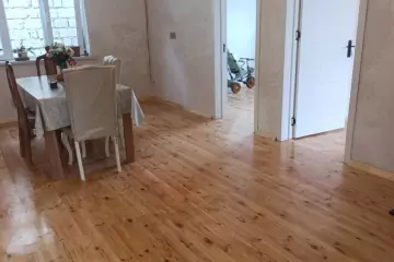 Satılır Həyət Evi Savalan Qəsəbəsida 