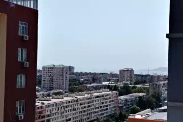 Satılır Yeni Tikili 8-ci Kilometrdə 