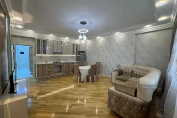 Satılır Yeni Tikili Ukraniya Dairəsida 