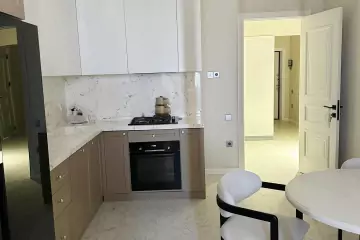 Aylıq Kirayə Yeni Tikili Badamdarda 