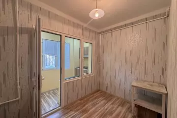 Satılır Köhnə Tikili Ukraniya Dairəsida 