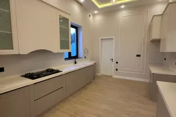 Satılır Bağ Evi Bakıda 