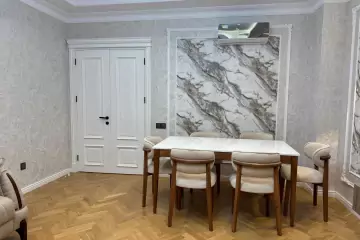 Aylıq Kirayə Yeni Tikili Ağ şəhər Kompleksində 