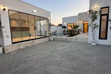 Satılır Bağ Evi Bakıda 