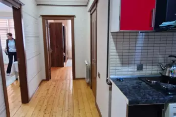 Satılır Yeni Tikili Ukraniya Dairəsida 