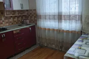 Aylıq Kirayə Həyət Evi Savalan Qəsəbəsida 